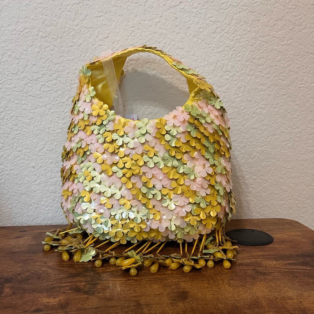 Beaded Floral Yellow and Green Handbag with Dynamic Design